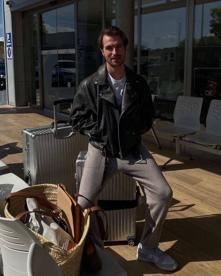 ���� 42997297 ������� �����, 29 ���, ���� ���������� � ����������