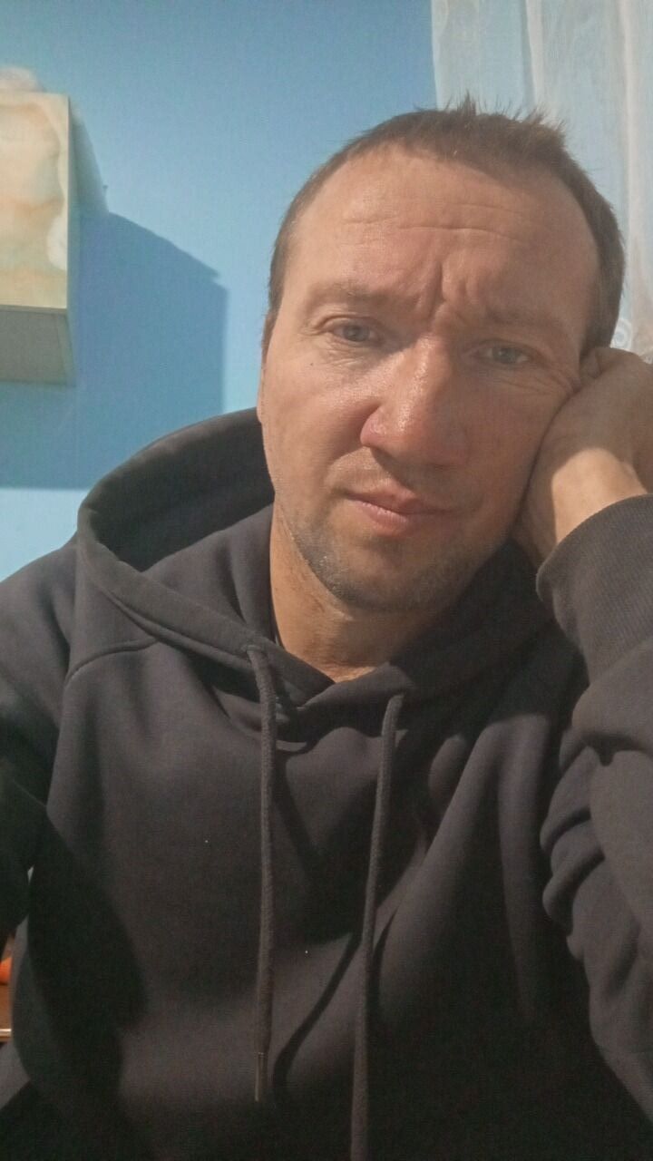  46922797  , 44 ,     