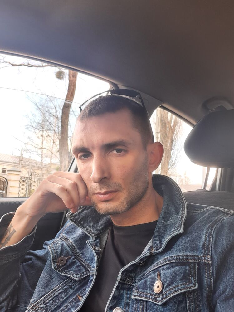  36373657  , 40 ,    