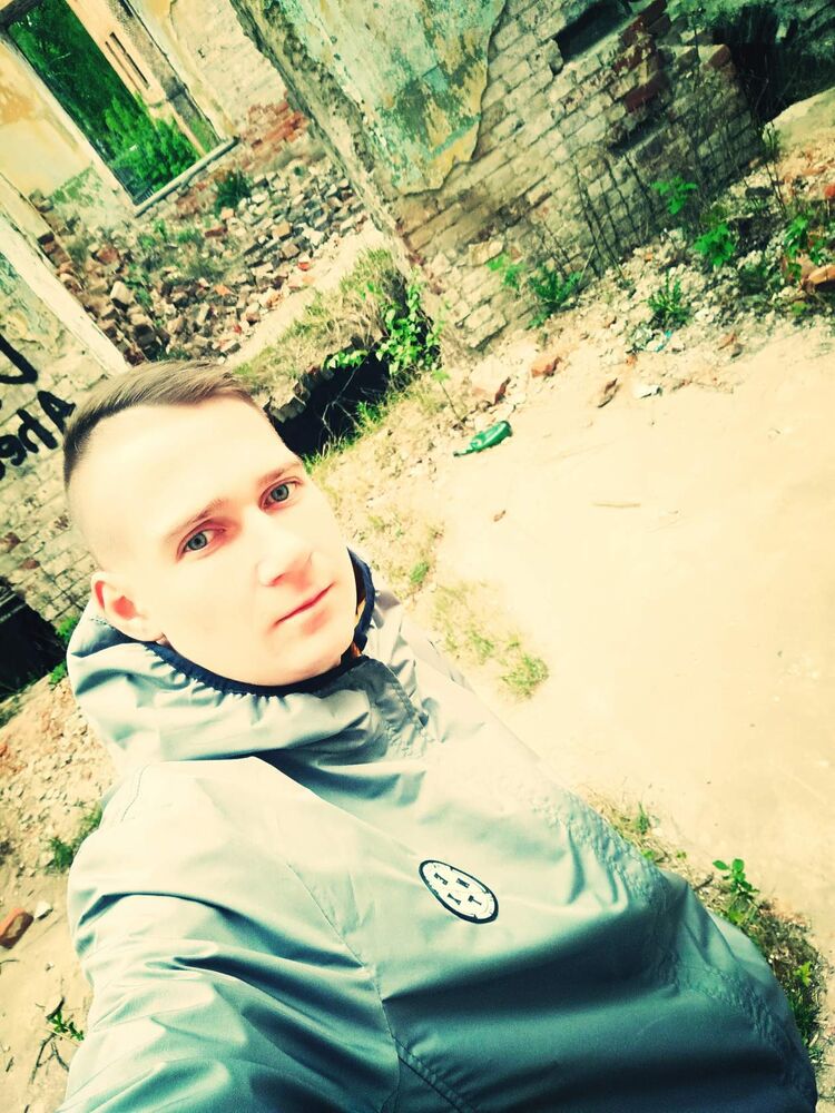  40625077  , 34 ,    