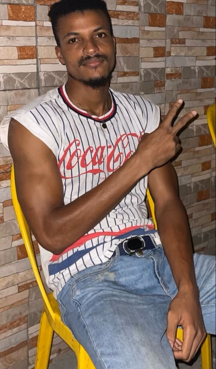  52336217  Jeremy, 38 ,    