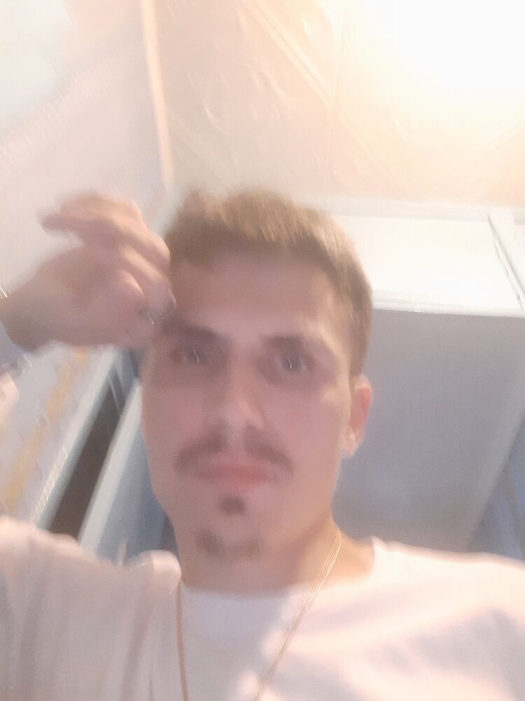  33992777  , 37 ,    