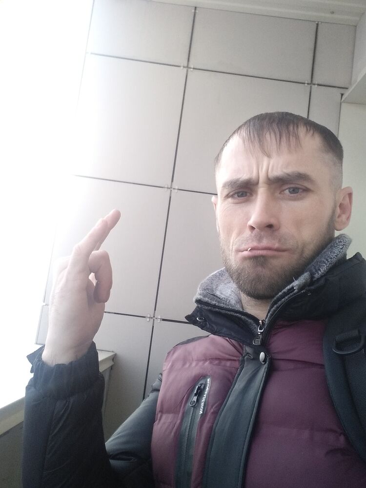  31800427  , 37 ,    