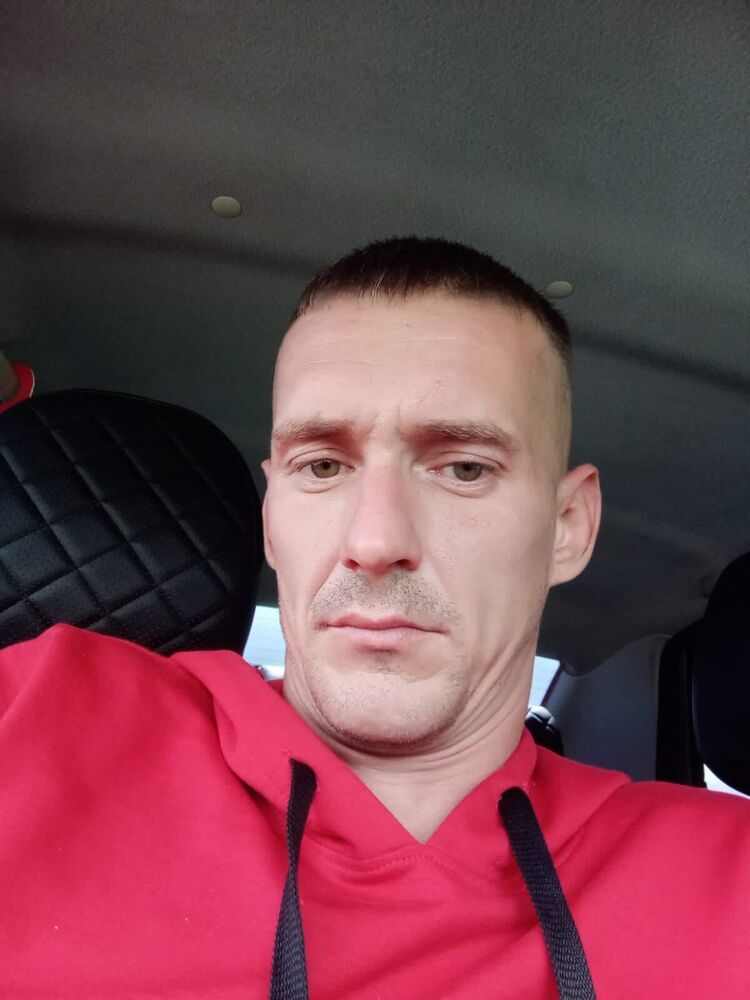  36943697  , 32 ,    