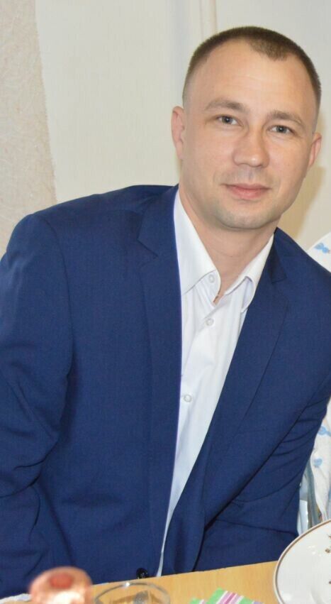  ,   Vitaly, 41 ,   c 