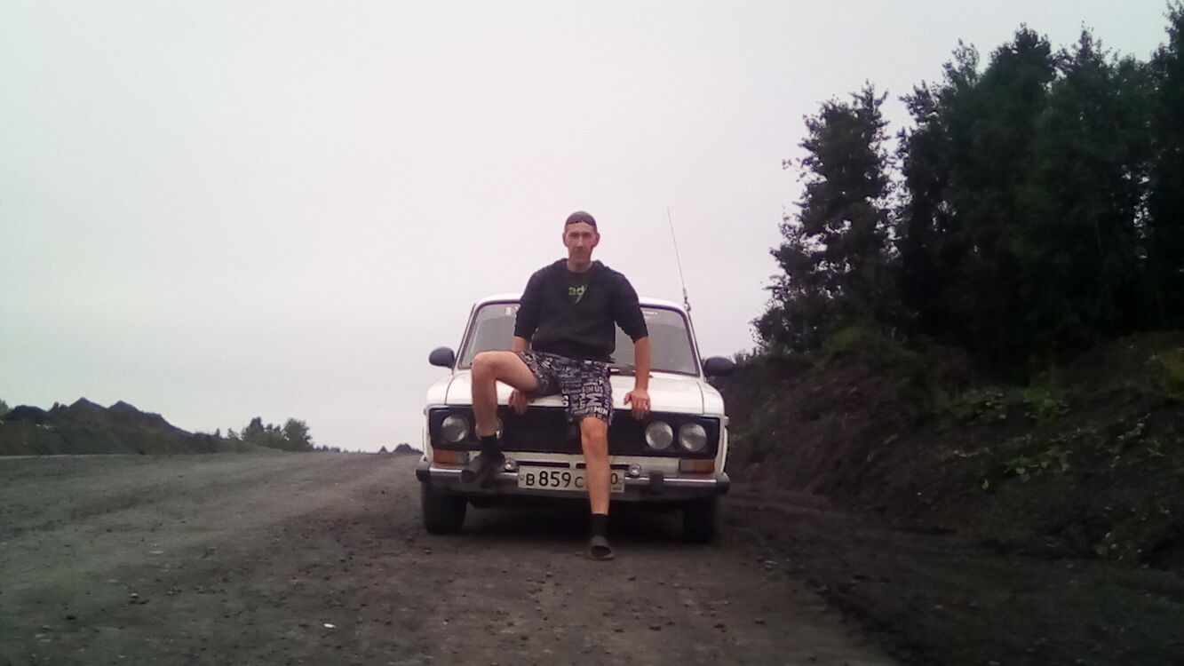  40445637  , 40 ,    