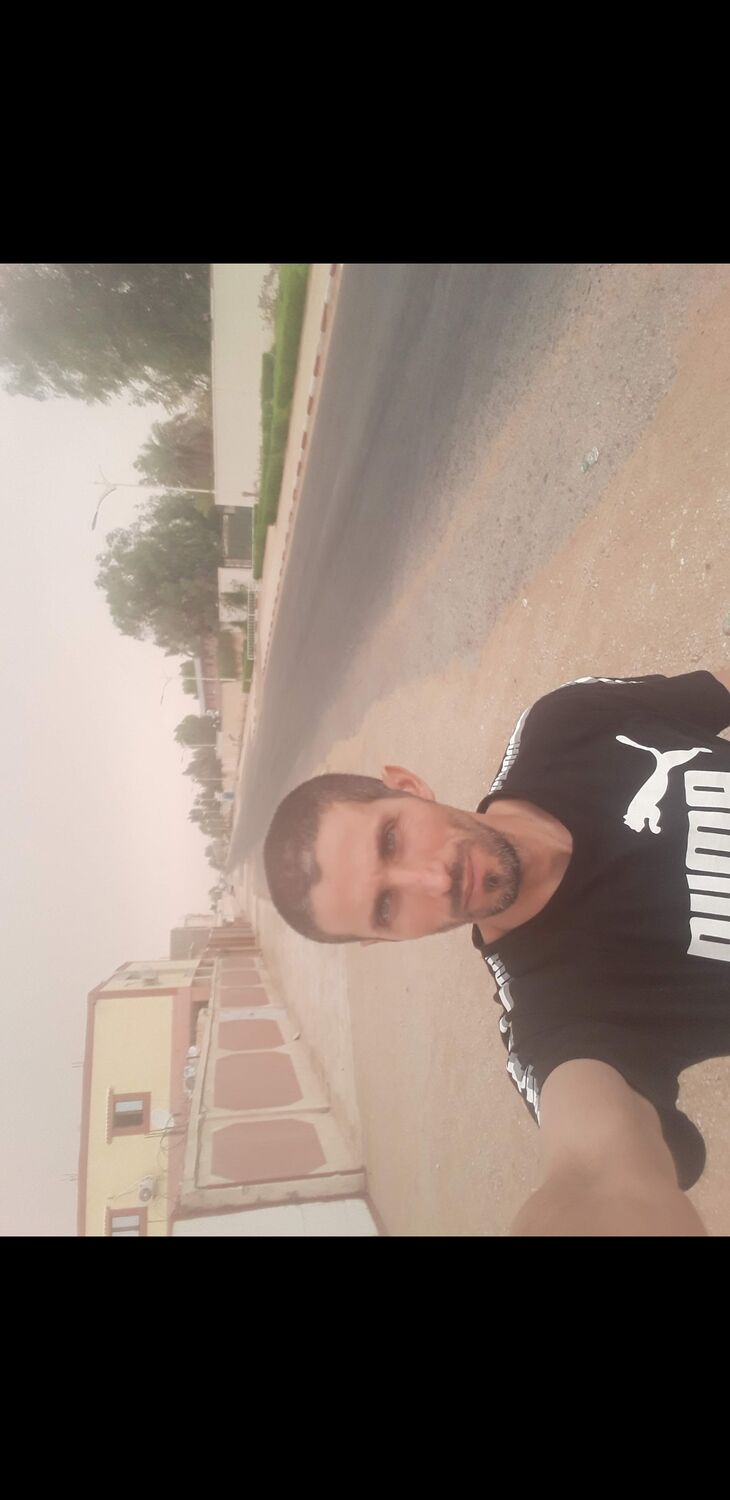  39824337  Med, 42 ,    Algiers