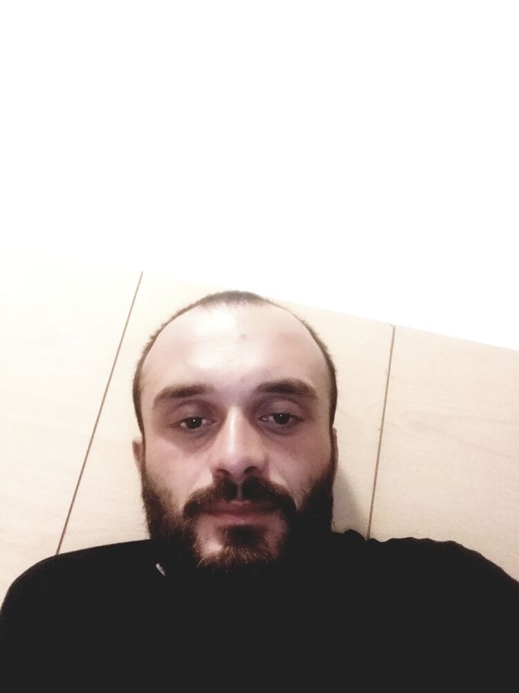  24830427  , 32 ,    