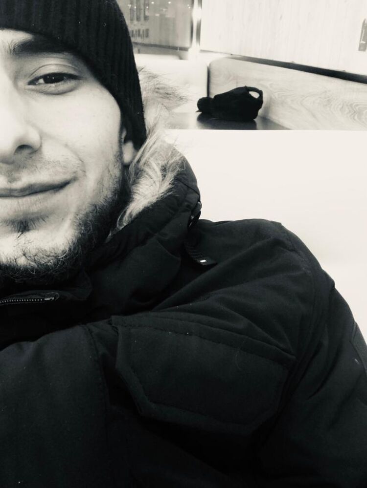  31581897  , 25 ,    -