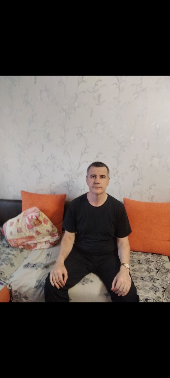  40377337  , 52 ,     