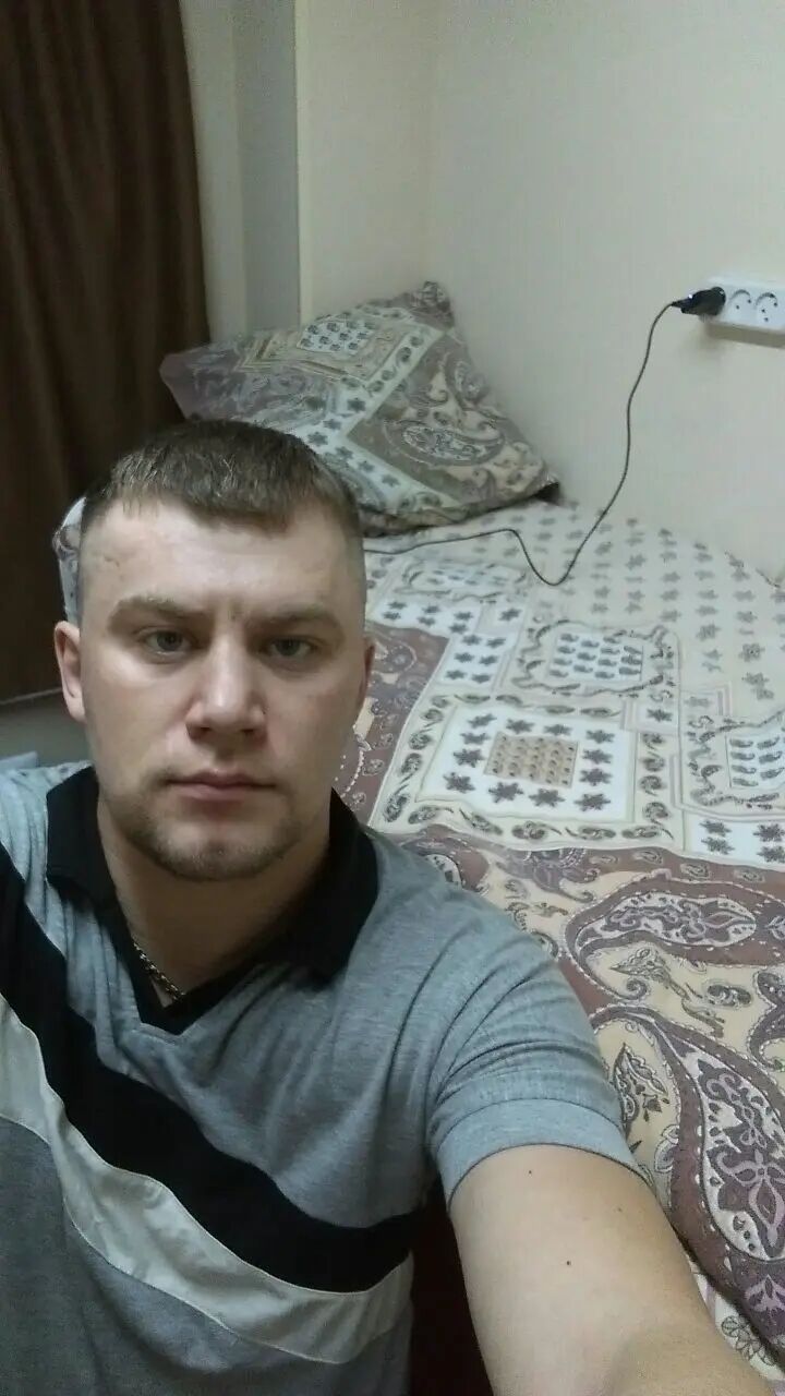  38058477  , 36 ,    