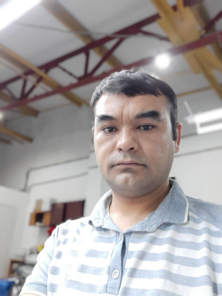  18329977  , 37 ,    