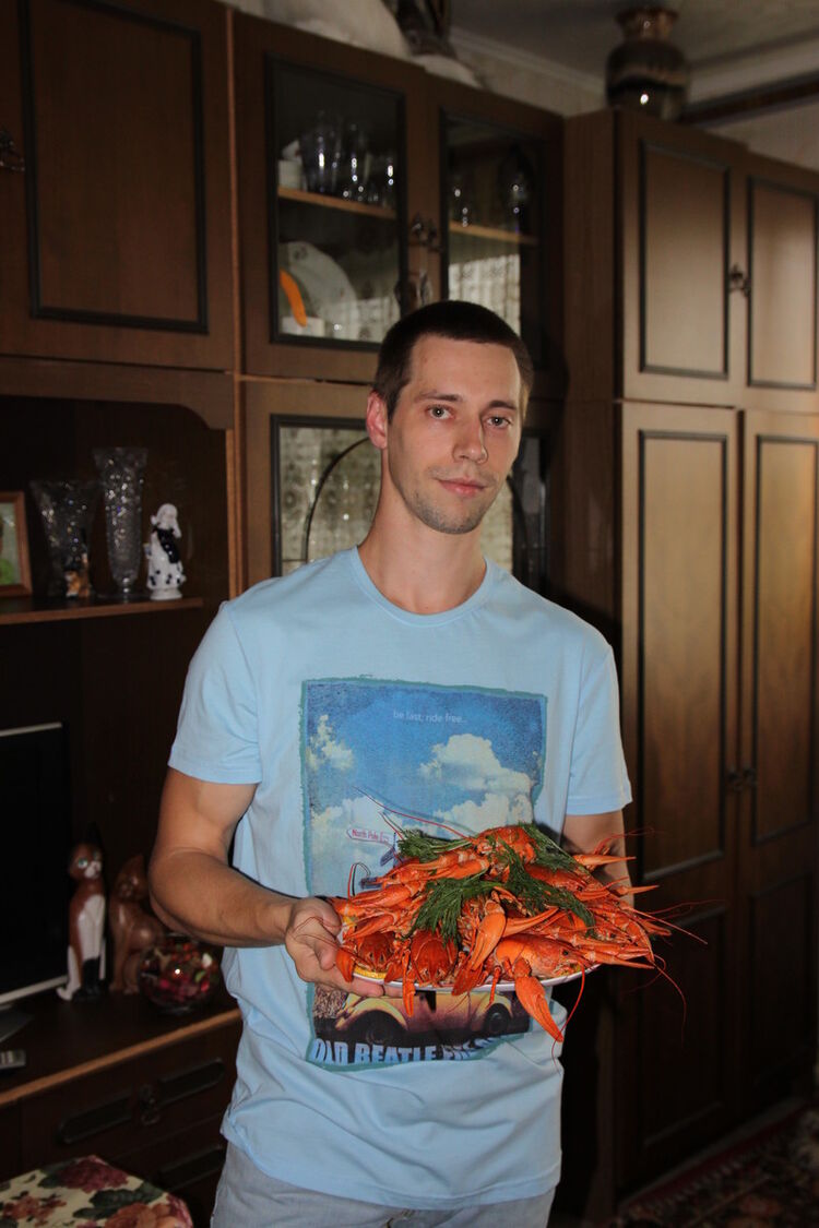  18312587  Andrey, 41 ,    