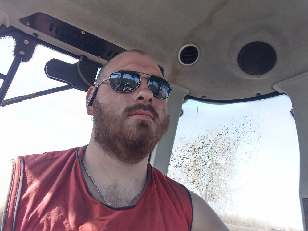  52371237  ANDREY, 21 ,    