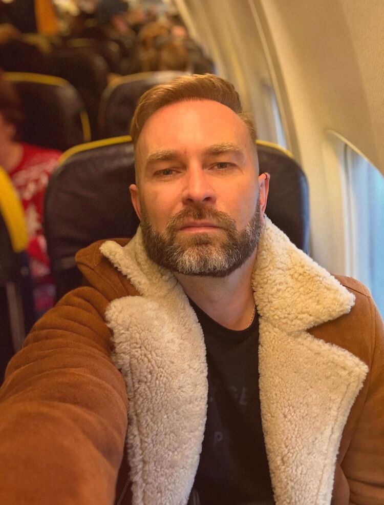 ���� 56221037 ������� �������, 39 ���, ���� ���������� � �����