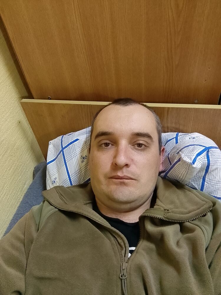  43729237  , 34 ,    