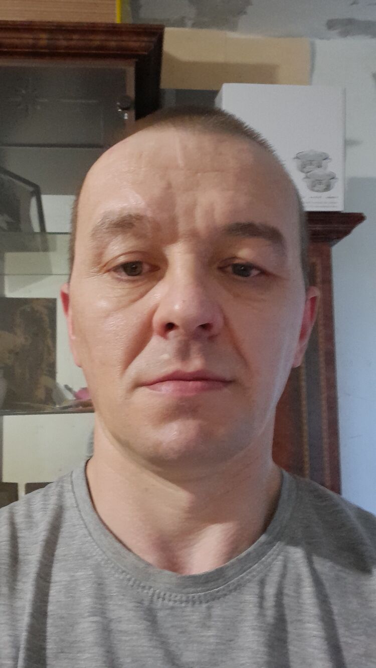  52362117  , 46 ,    