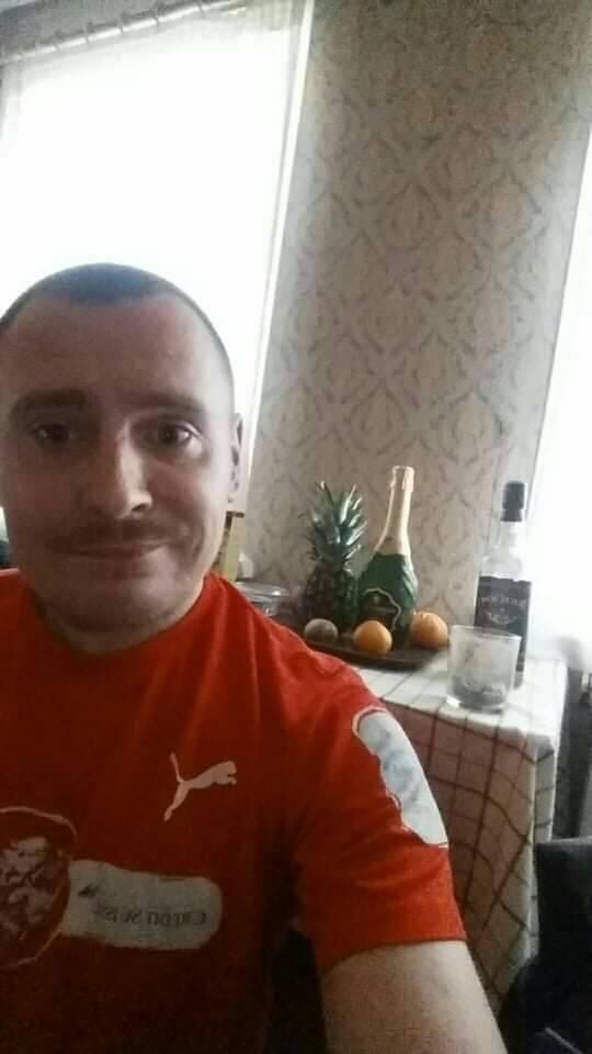  48928367  , 37 ,    