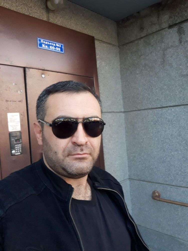  48114037  Ziko, 43 ,    