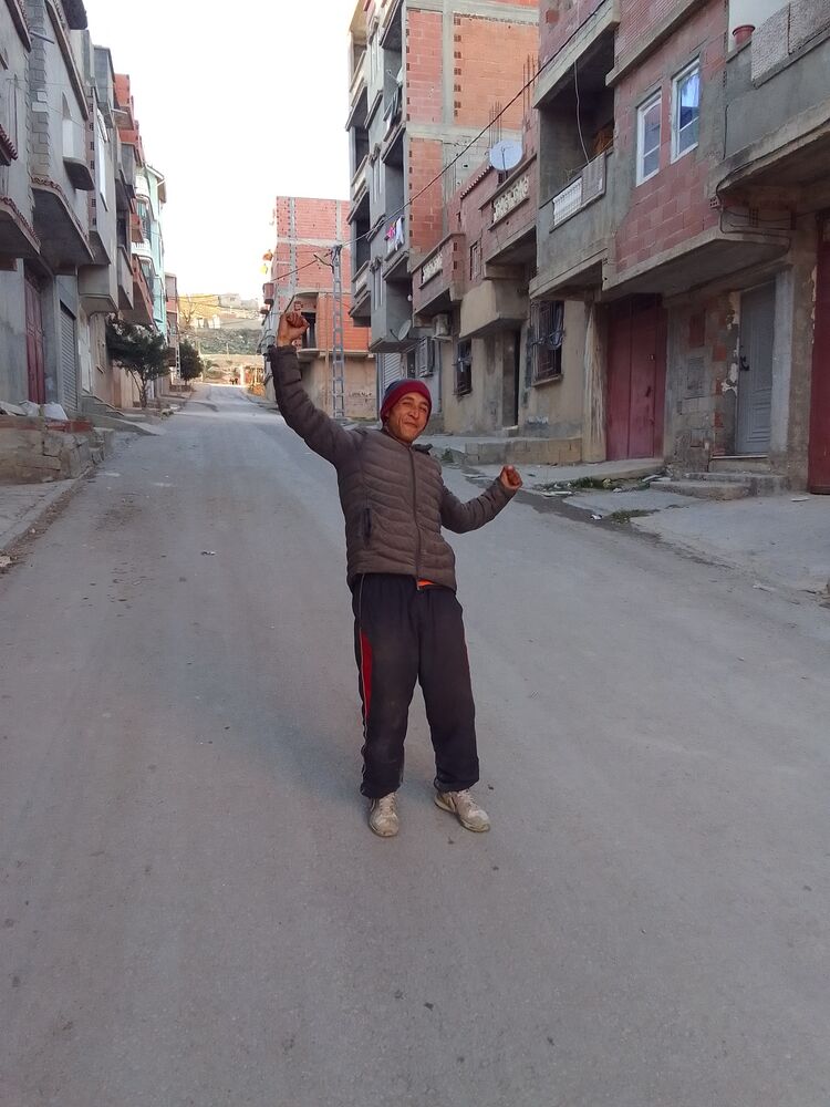  25019647  Anis, 29 ,    Algiers
