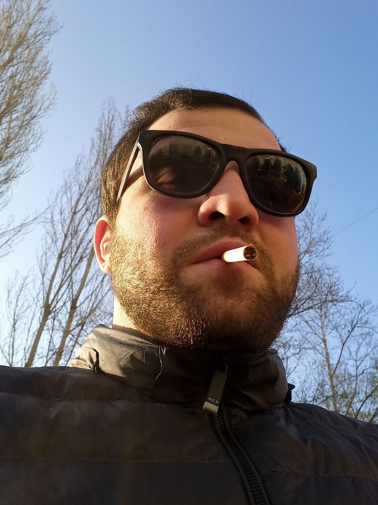  ,   Gio, 45 ,   ,   