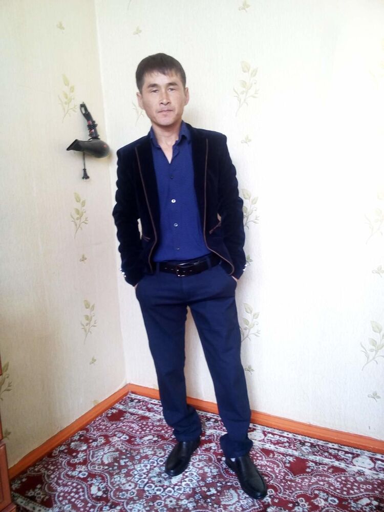  53226167  Uson, 39 ,    