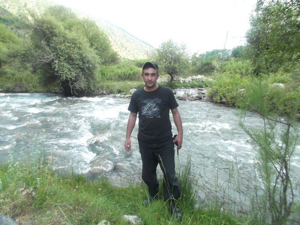  ,   Vahan, 43 ,   , 
