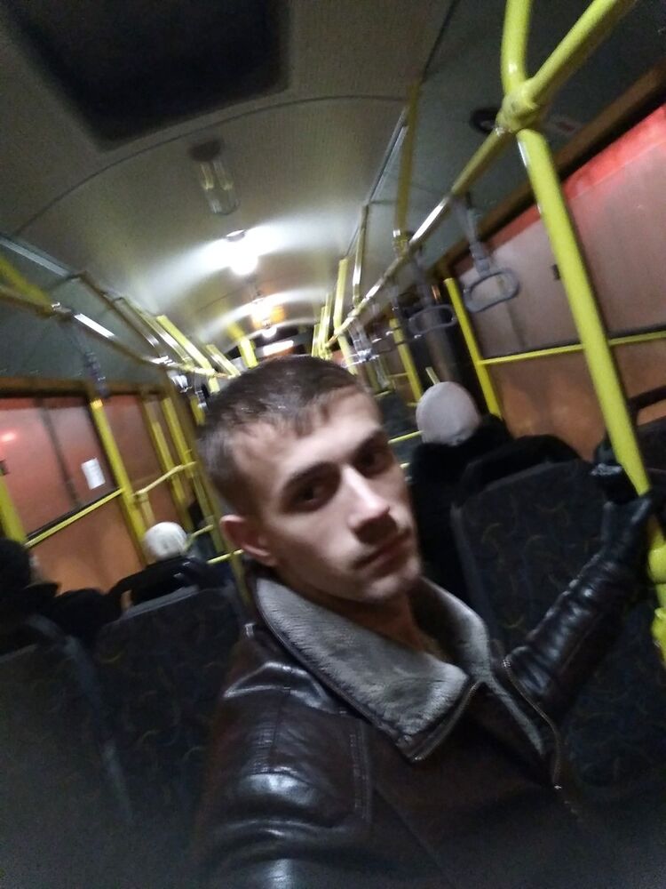  12053147  , 33 ,    