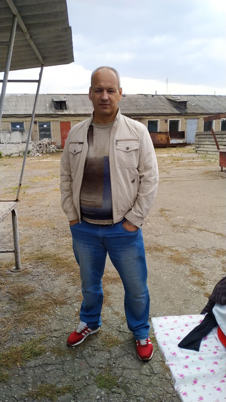  35716647  , 53 ,    