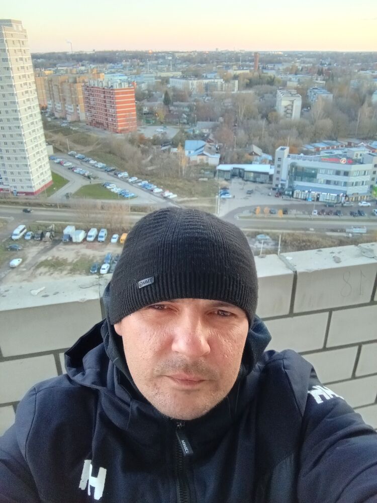  47667797  , 31 ,    