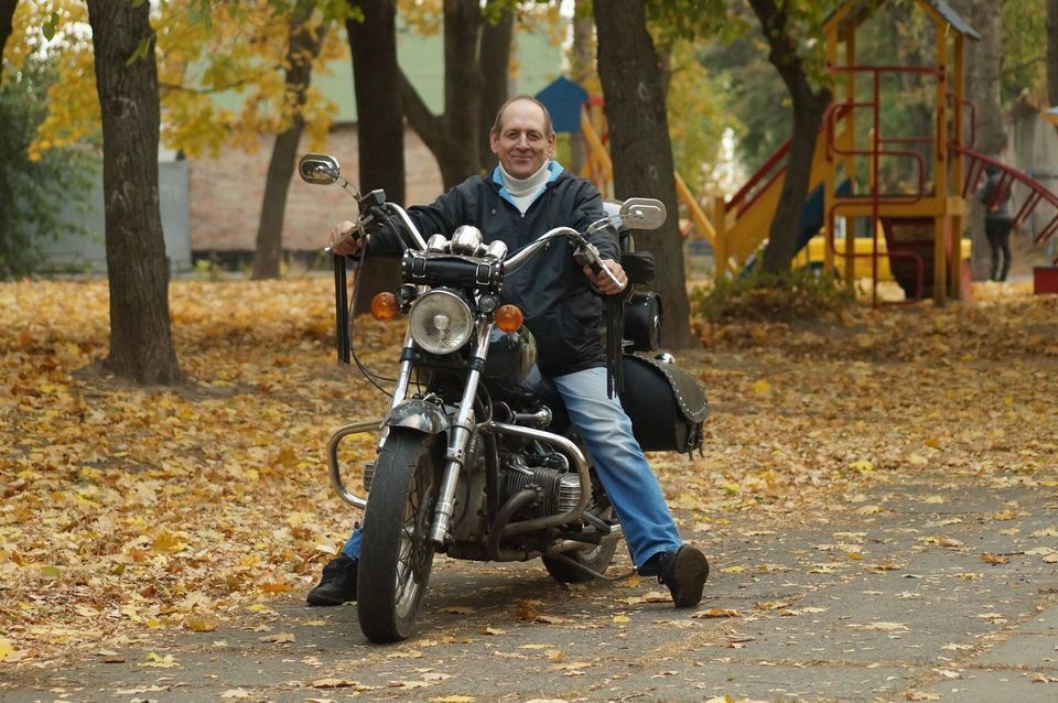  54248057  Ihor, 63 ,    