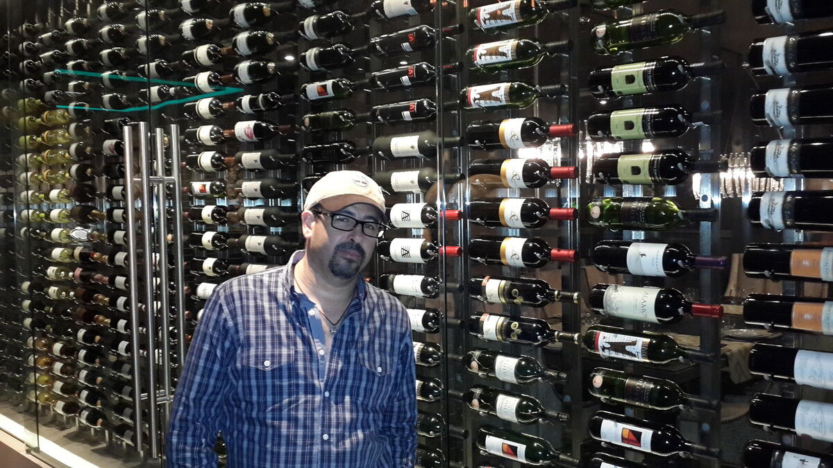  ,   Mehdi, 52 ,     , c 