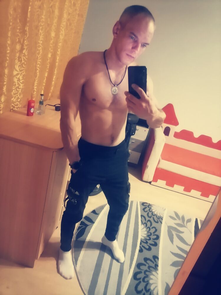  44920647  Anton, 34 ,    
