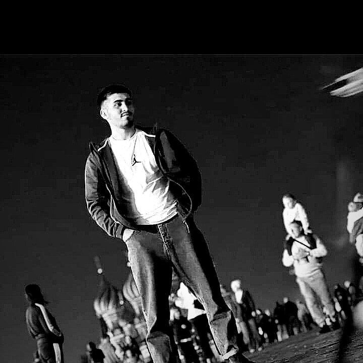  40462907  Orifkhon, 25 ,    