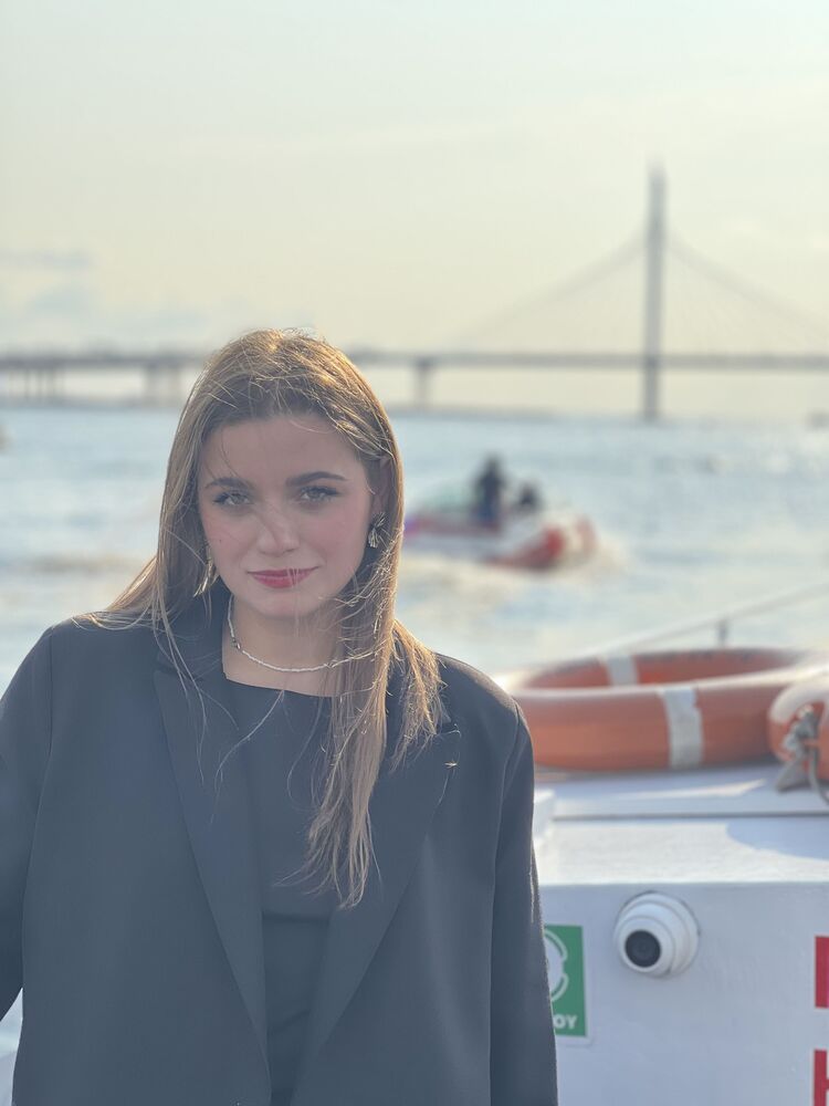  54769977  , 25 ,    -