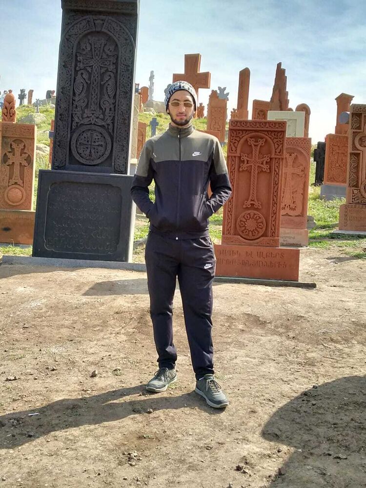  24042717  ARMen, 25 ,    