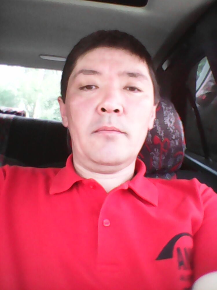  7615807  Zhanet, 51 ,    