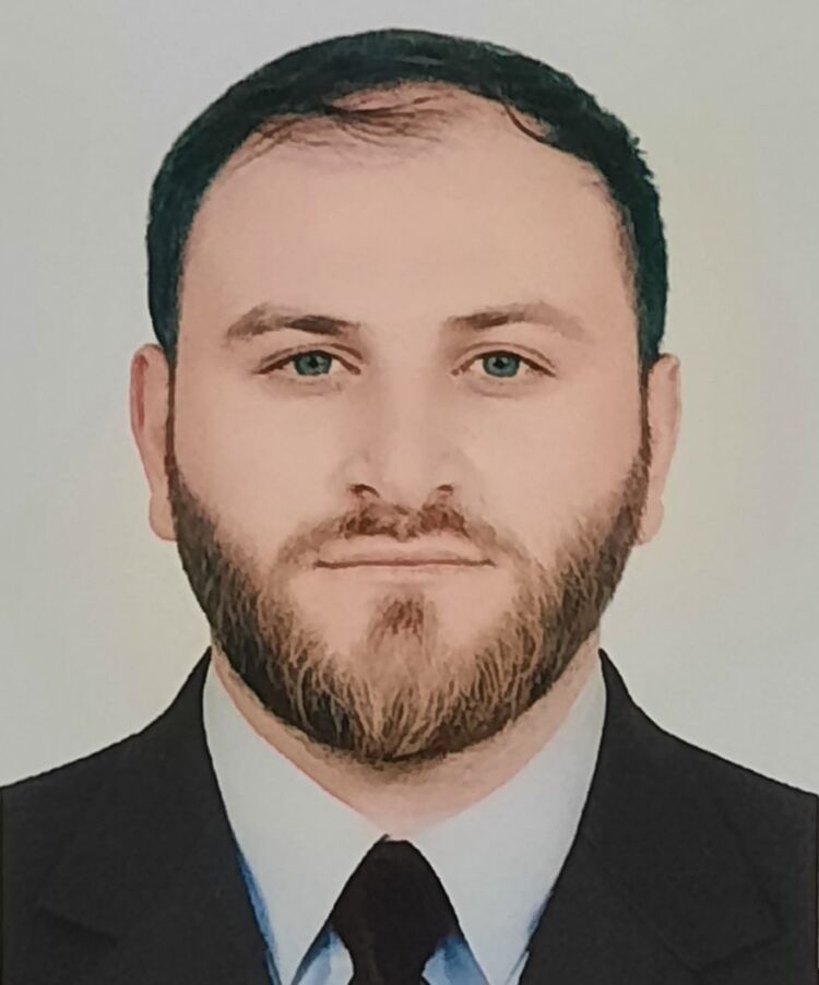  ,   Mr, 33 ,   ,   