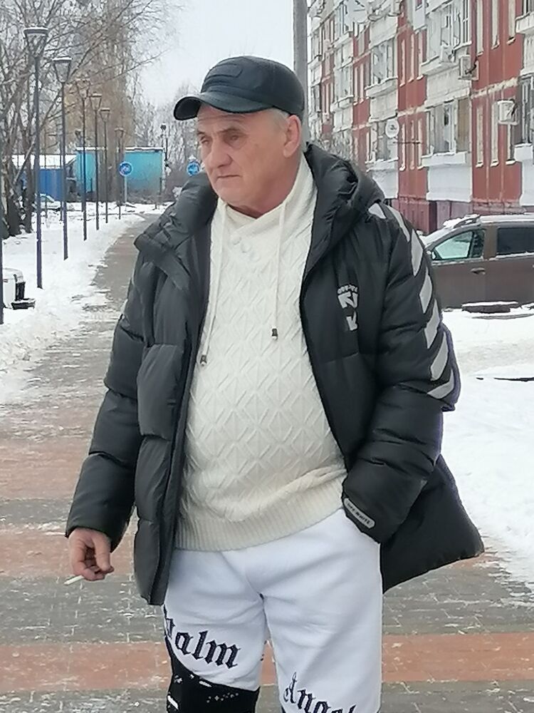  39666397  Vladimir, 64 ,     