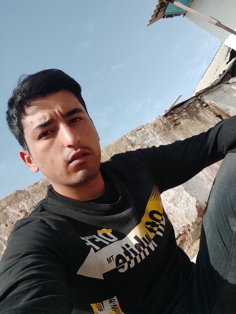  28823747  , 25 ,    