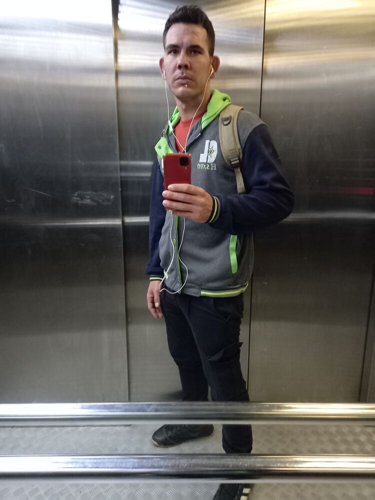  ,   Leonardo, 29 ,   ,   