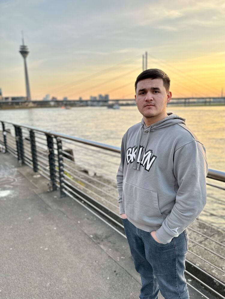 ���� 38609627 ����� Mustafa, 24 ����, ���� ���������� � ��������