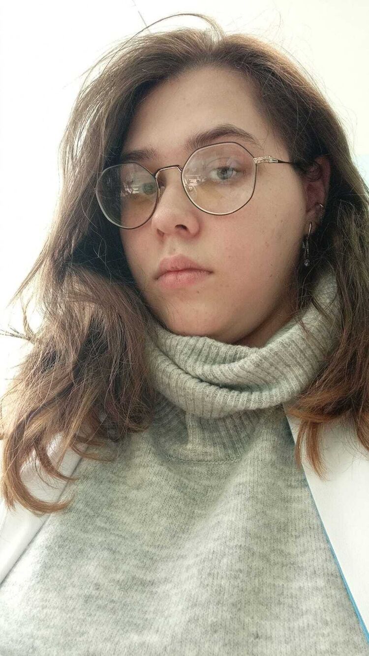 45672317  , 23 ,    