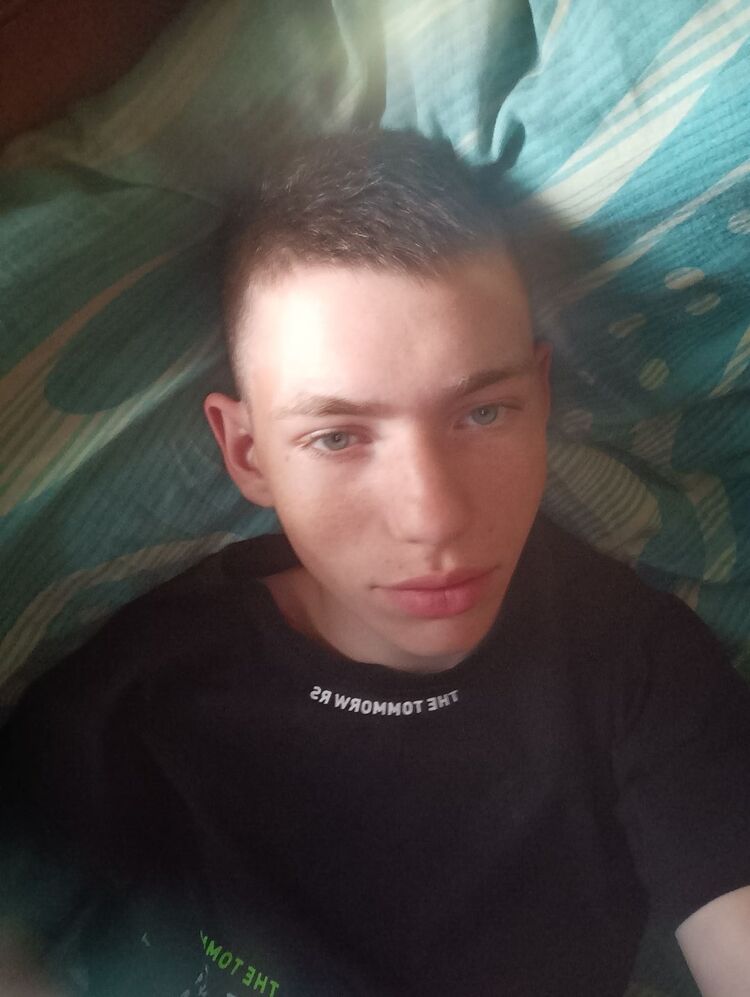  43992657  , 19 ,    