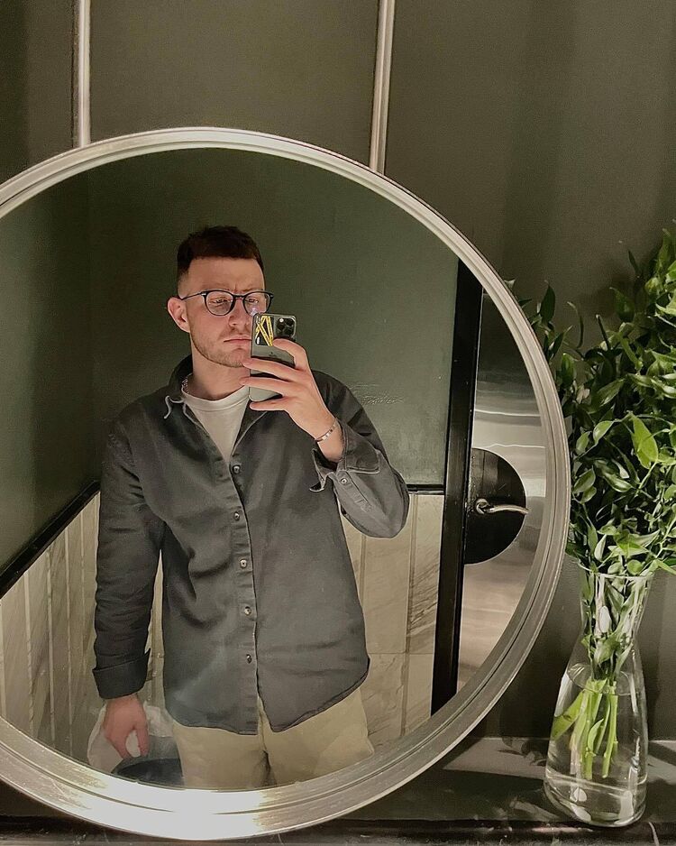 ���� 43037437 ������� ������, 33 ����, ���� ���������� � ����