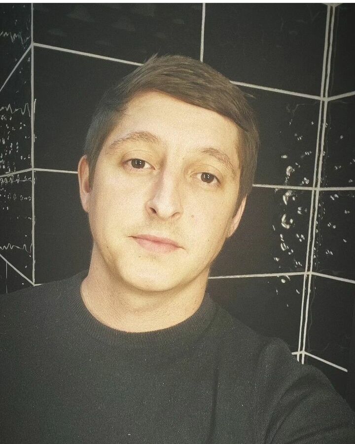  39393737  , 29 ,    
