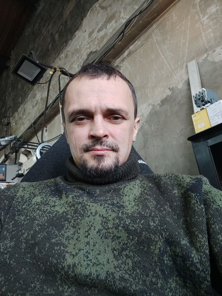 48034967  , 37 ,    