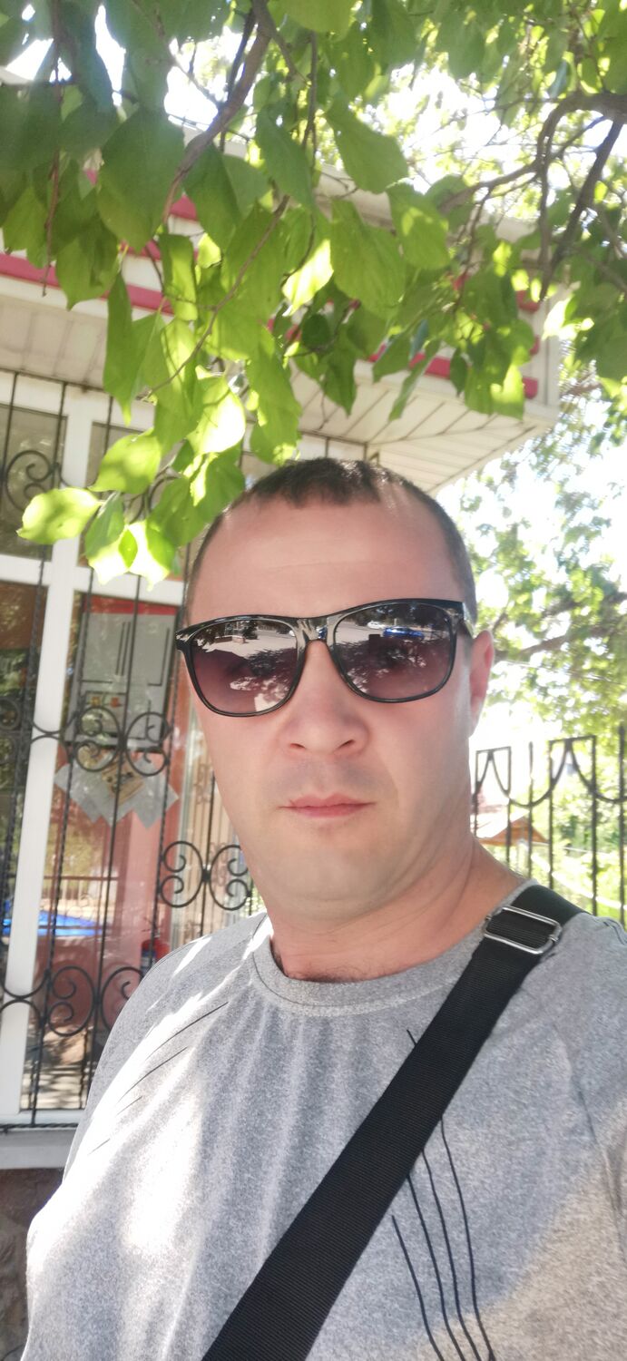  39542677  , 33 ,    