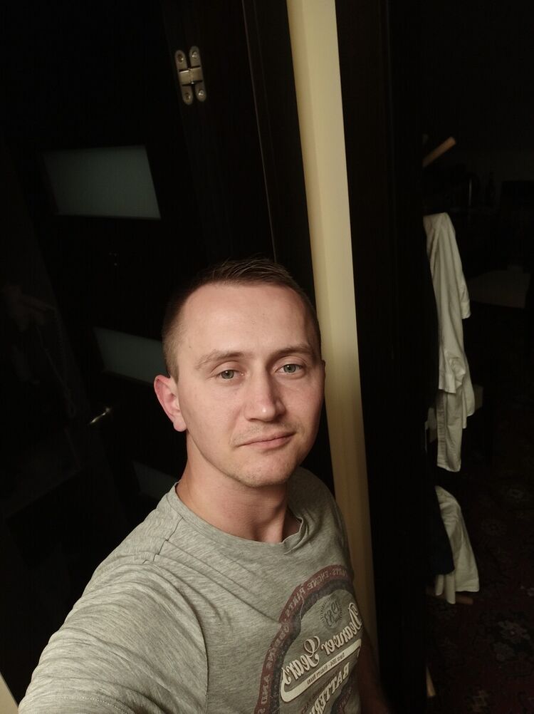  20408277  , 35 ,    