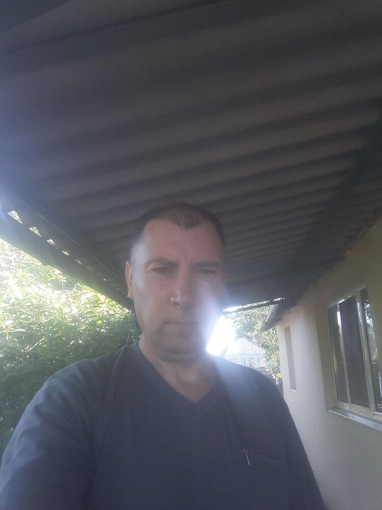  21063777  , 49 ,    